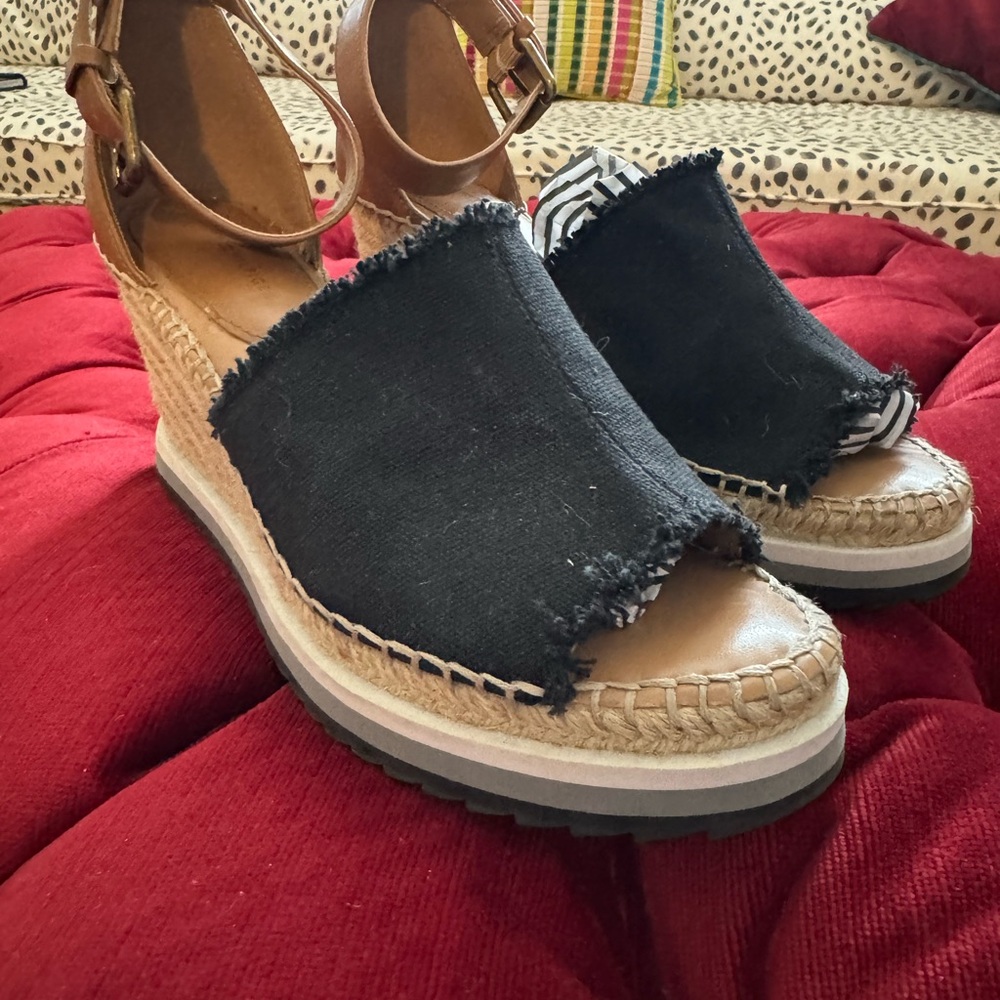 Tommy Hilfiger wedges. Canvas. Size 8 but fits like 7.5.